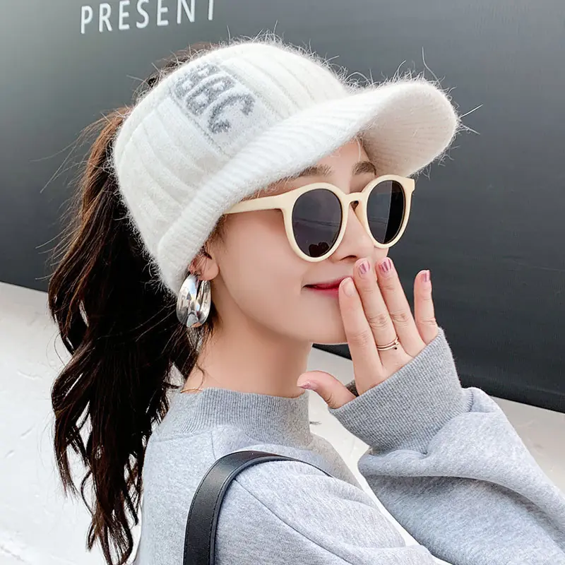 Női sürklis gyapjú sapka - Image 2