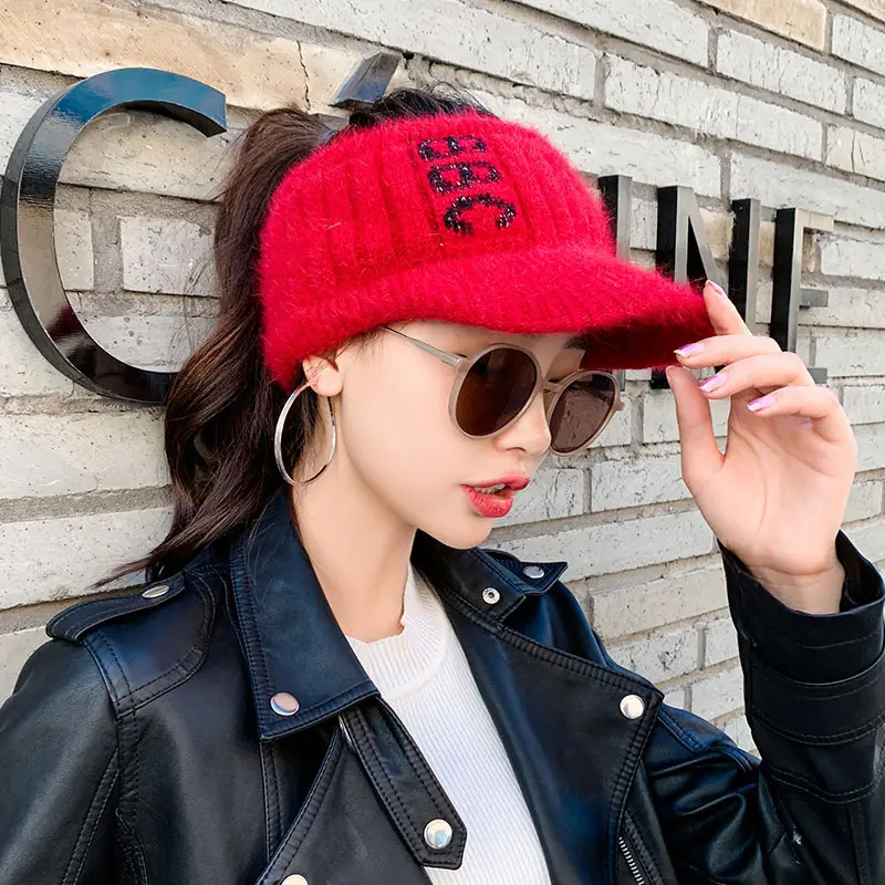 Női sürklis gyapjú sapka - Image 5