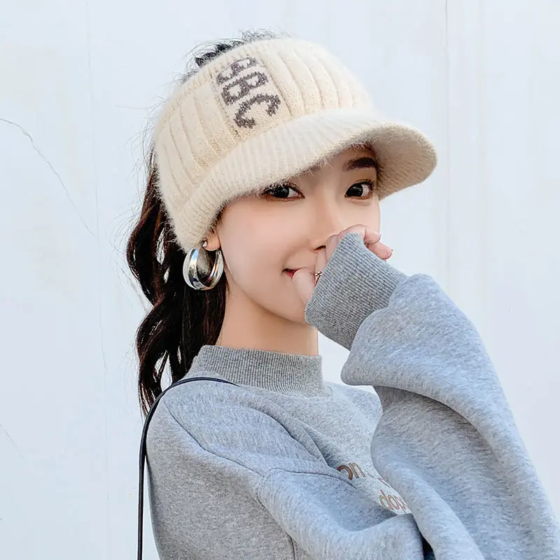 Női sürklis gyapjú sapka - Image 3